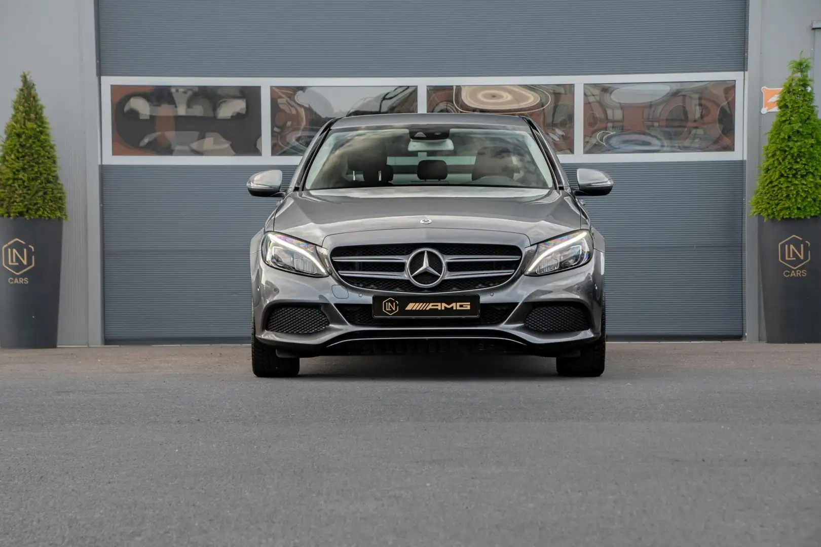 Mercedes-Benz C 180 | Navi | Trekhaak | Stoelverwarming Grau - 2