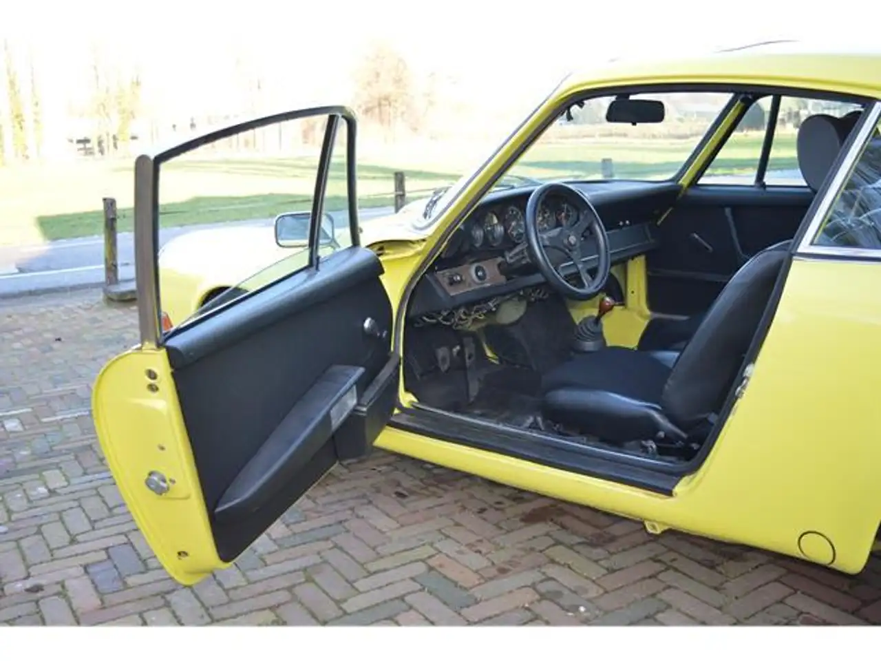 Porsche 911 E coupe 2.4, foto 11