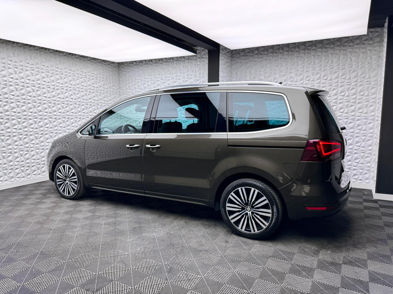SEAT Alhambra 1.4 TSI XCELLENCE/7-SITZE/2xELEK-ST/ACC/KEYL/AHK — photo 5