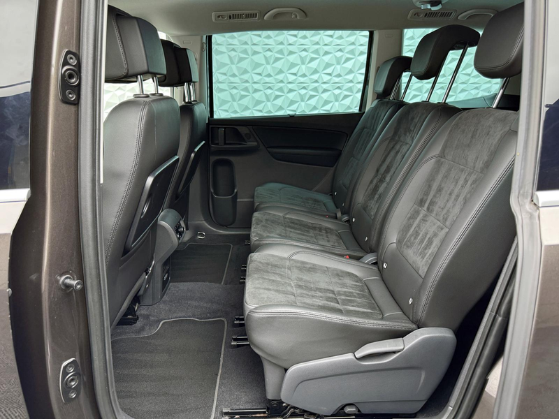 SEAT Alhambra 1.4 TSI XCELLENCE/7-SITZE/2xELEK-ST/ACC/KEYL/AHK — photo 13