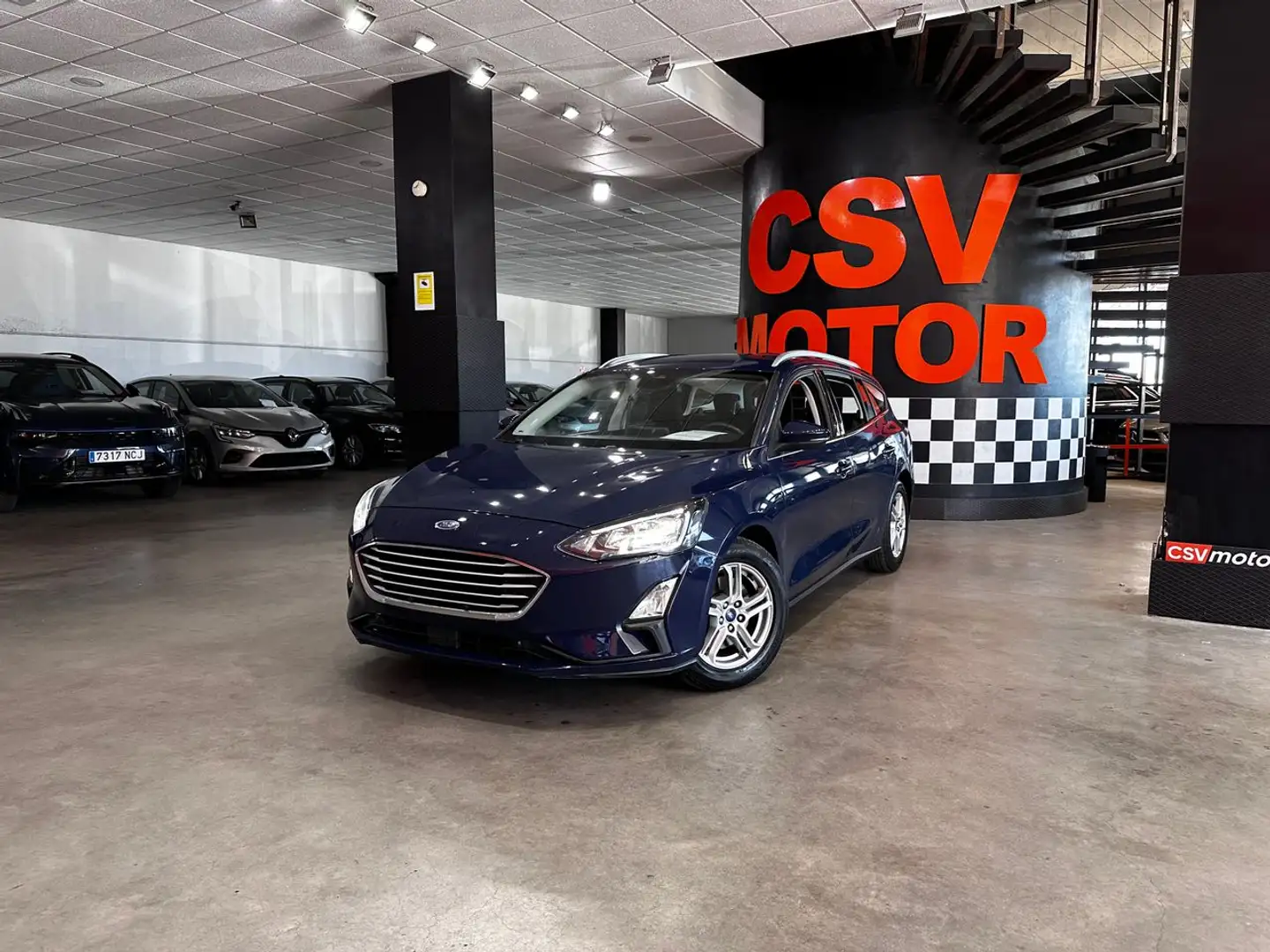 Ford Focus 1.0 Ecoboost Trend+ 125 Blau - 2