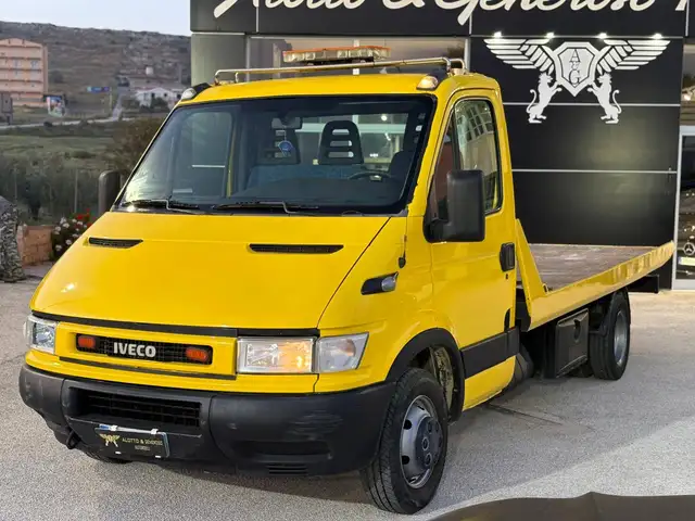 Iveco Daily CARROATTREZZI IVECO DAILY 35 C13 (GUIDABILE CON PATENTE B )
