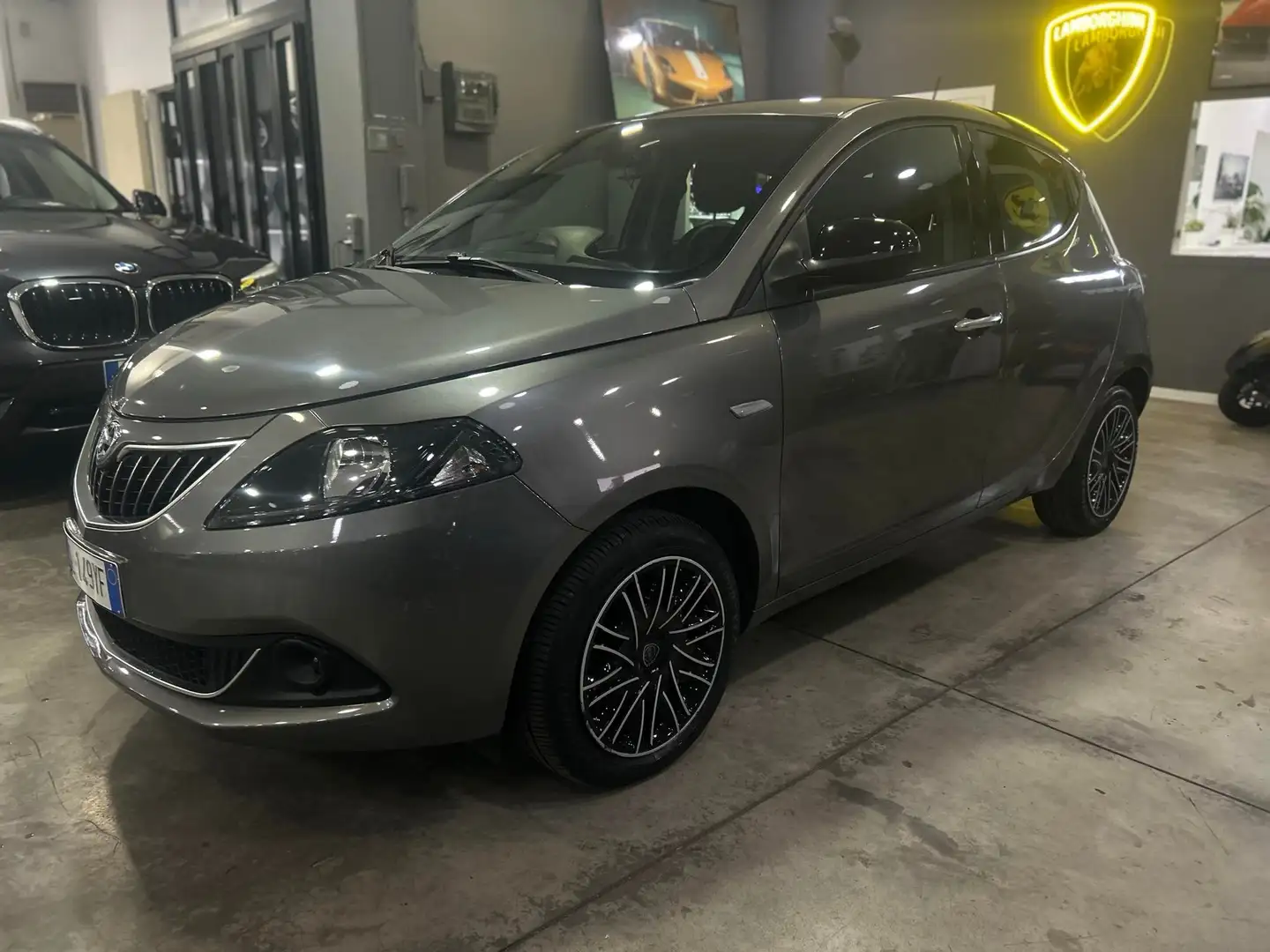 Lancia Ypsilon Ypsilon III firefly hybrid Gold s*NO FINANZIAMENTO Gris - 2