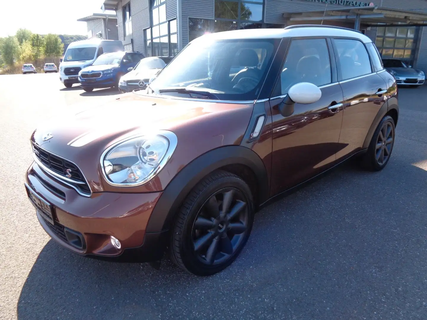MINI Cooper SD Countryman Cooper SD,Leder,Navi,Pano,53Tkm Коричневый - 1