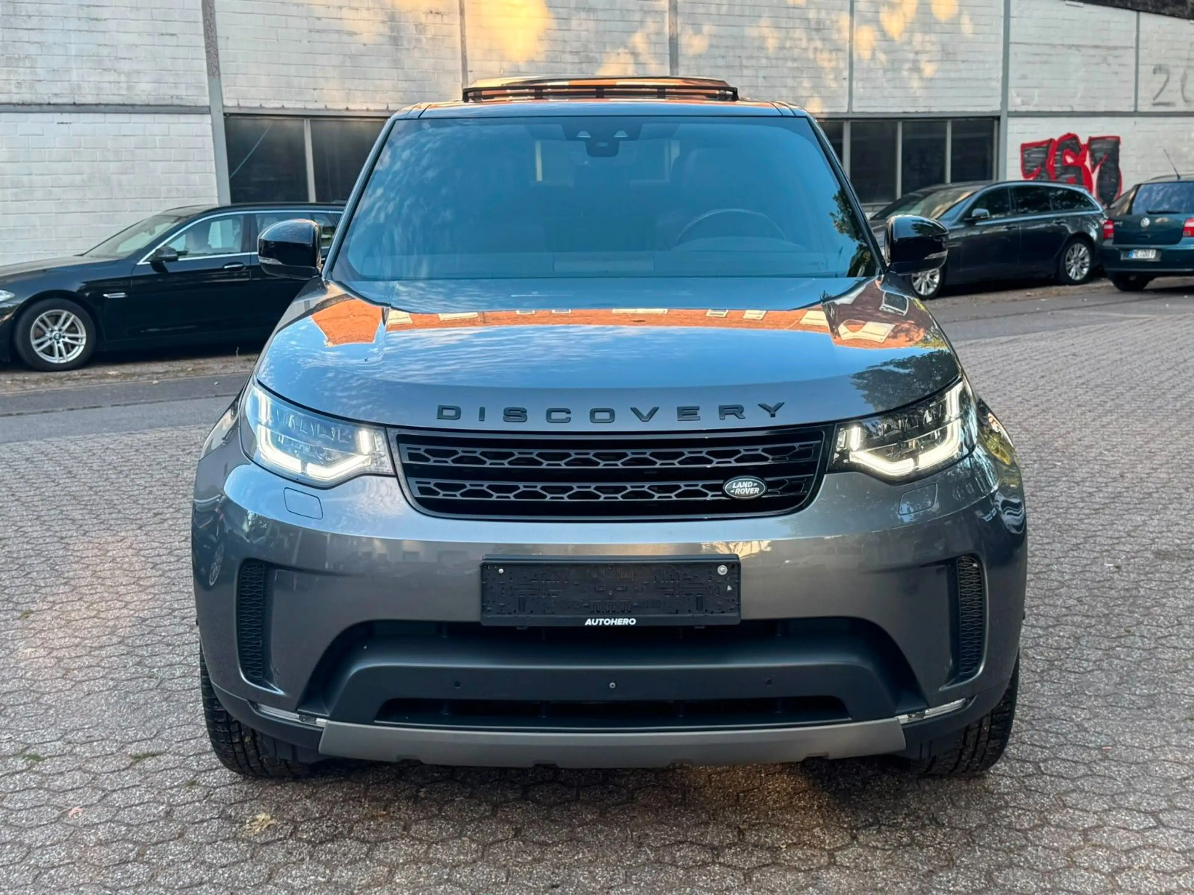 Land Rover Discovery 5 3.0 HSE SDV6/7-Sitzer/Pano/AHK/360 — photo 10