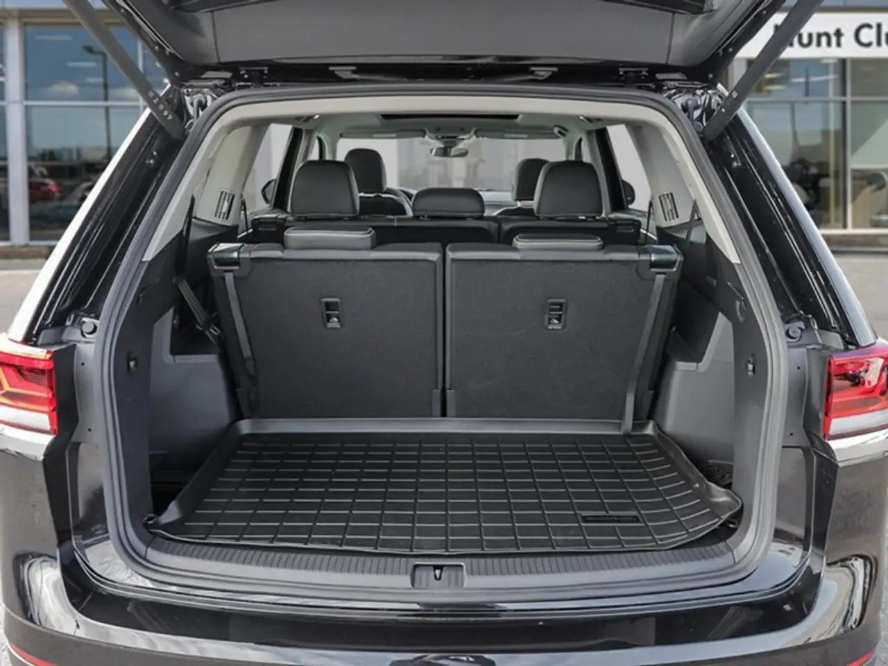 Volkswagen Atlas снимка Volkswagen Atlas