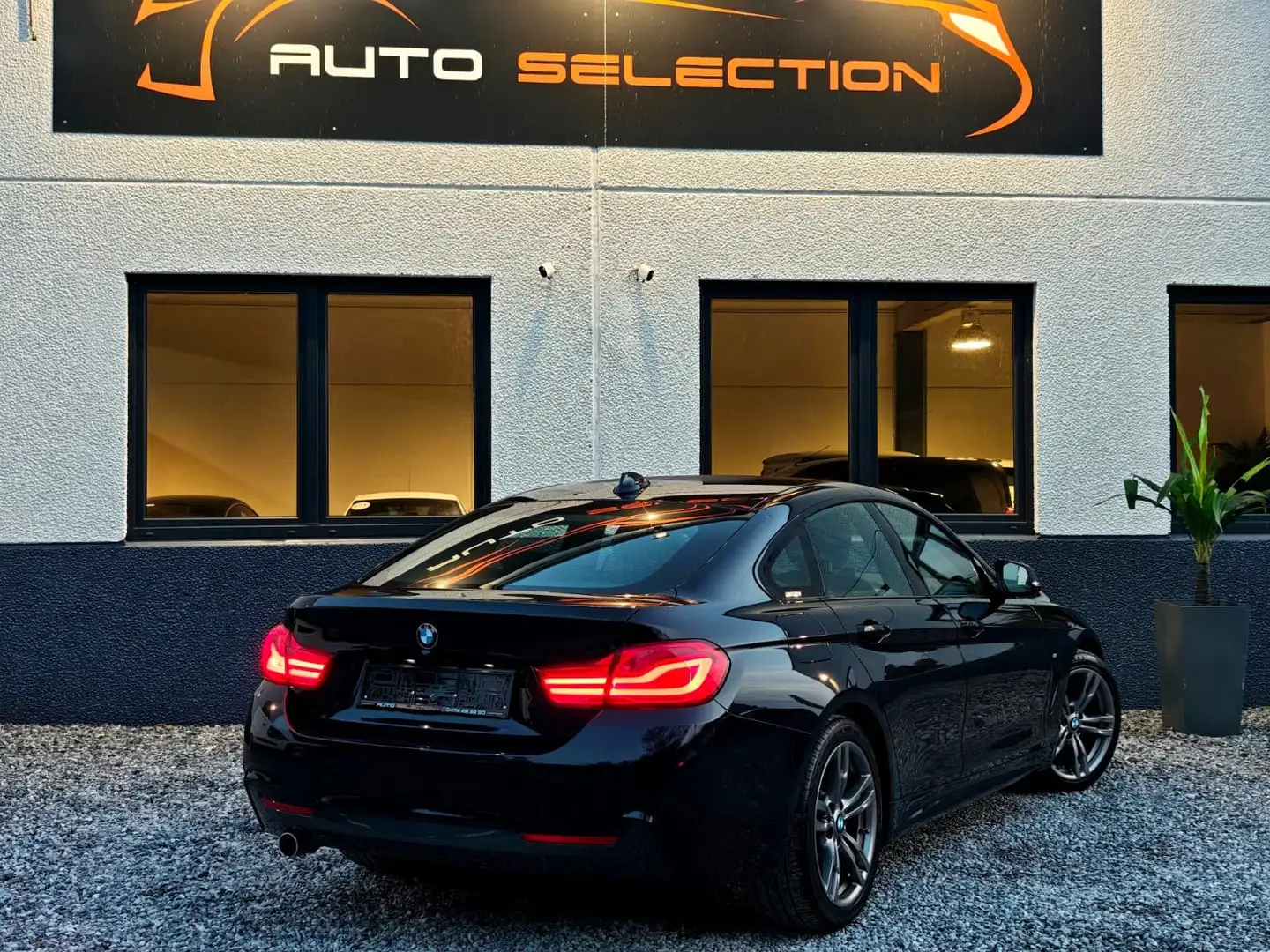 BMW 418 iA Gran Coupé PACK M | COCKPIT | LED | NAVI PRO Синий - 2