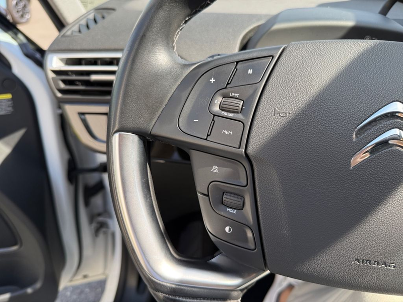 Citroen Grand C4 SpaceTourer PureTech 130 Stop&Start EAT8 SHINE*Bremsen neu — photo 8