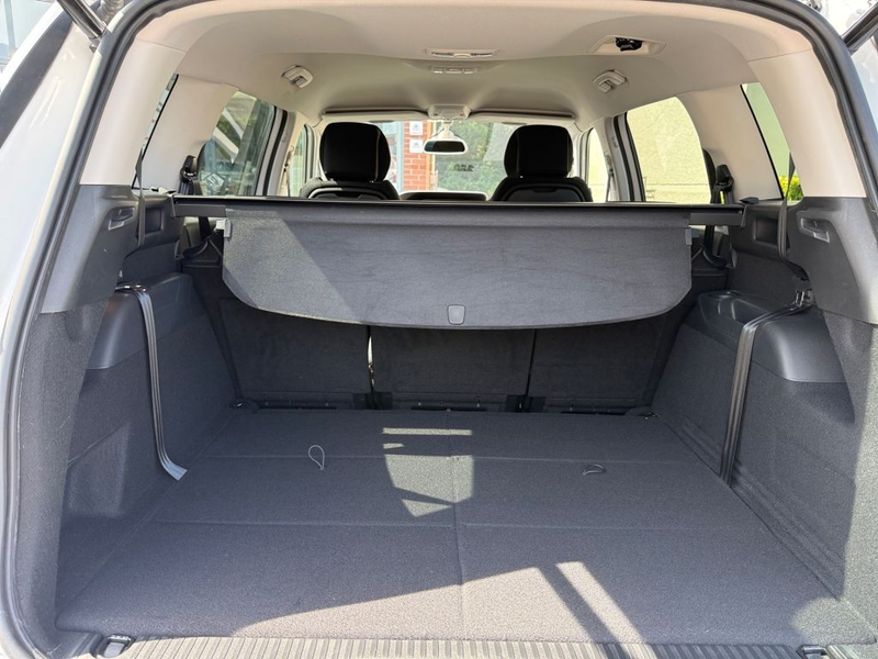 Citroen Grand C4 SpaceTourer PureTech 130 Stop&Start EAT8 SHINE*Bremsen neu — photo 4