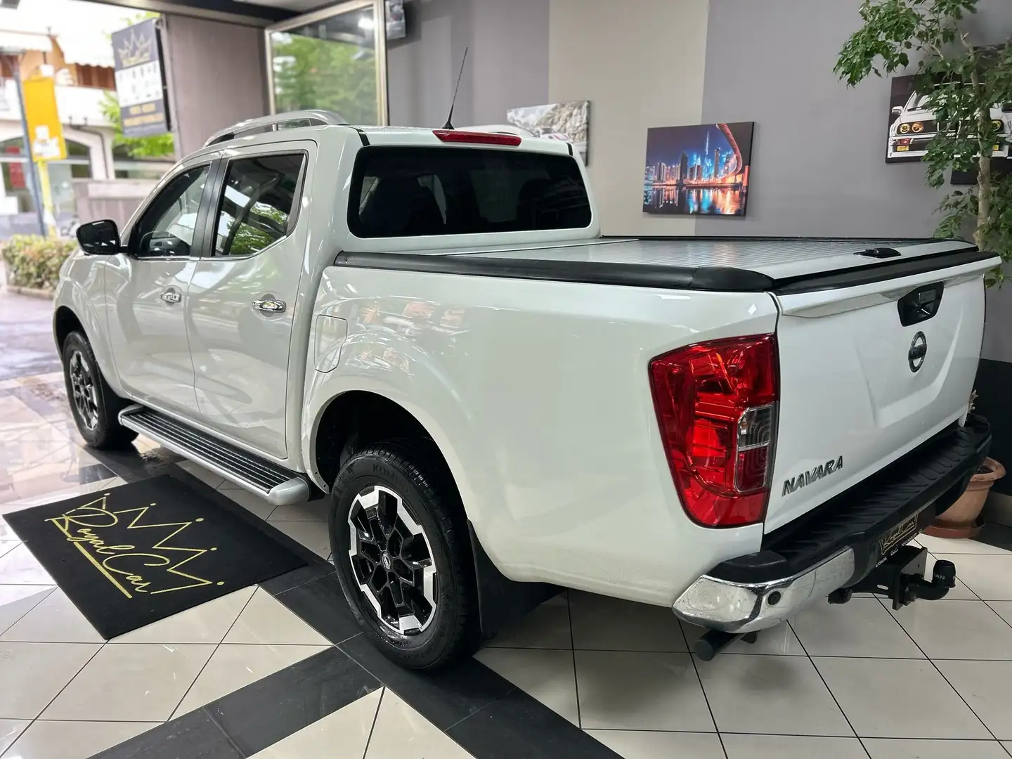 Nissan Navara 2.3 dci d.cab 4wd 190cv N-Connecta auto Bianco - 2