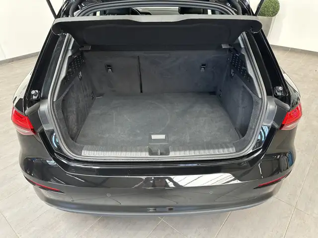 Audi A3 view 9