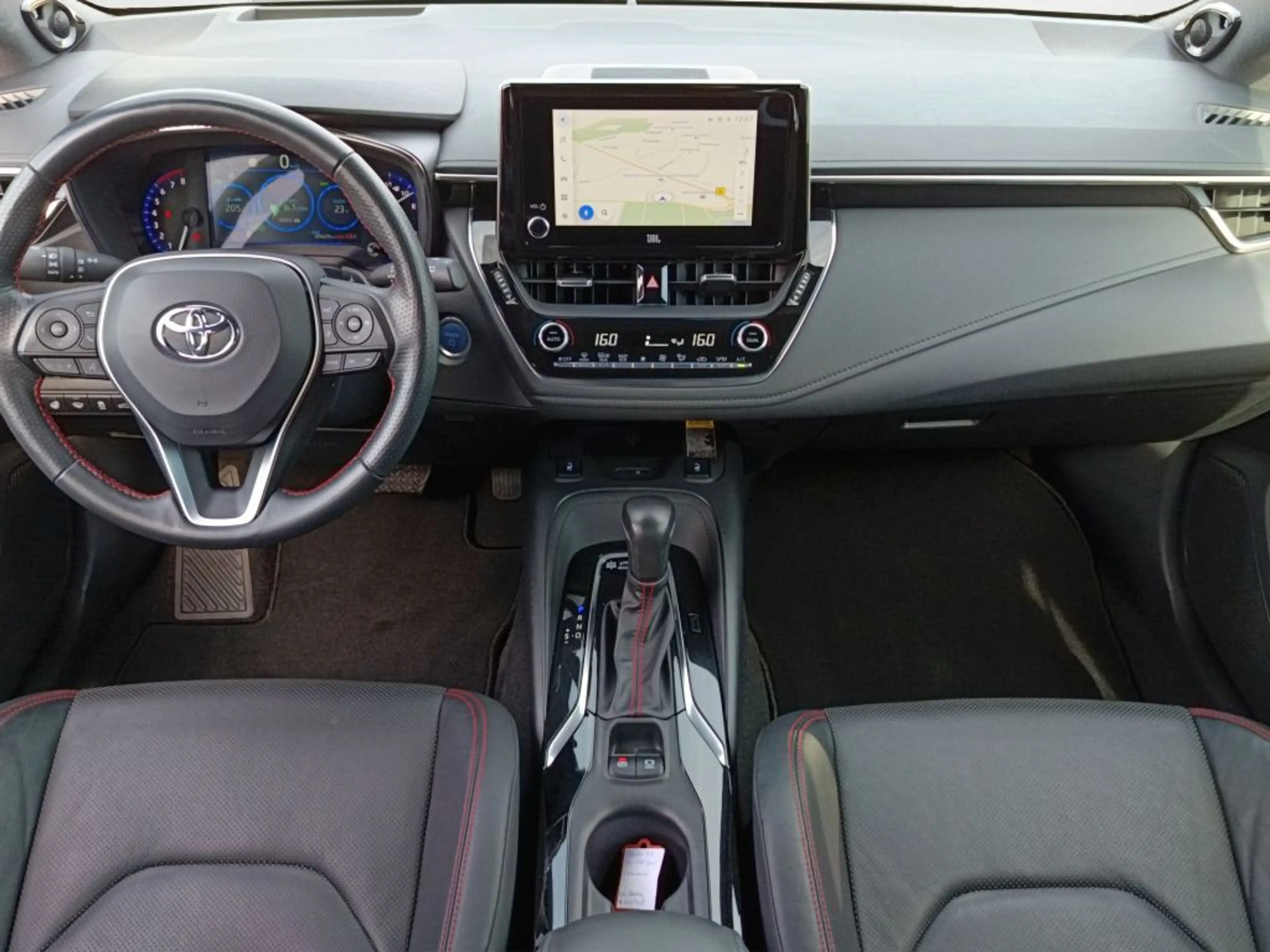 Toyota Corolla 2.0 Hybrid TS GR Sport Black Edition Skyview-Panor — photo 7
