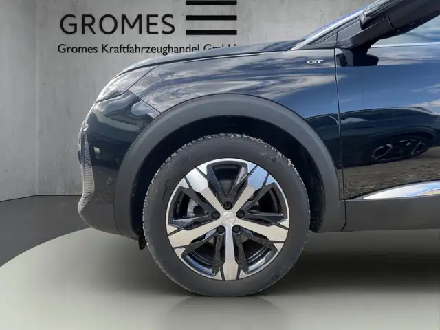 Peugeot 3008 view 11