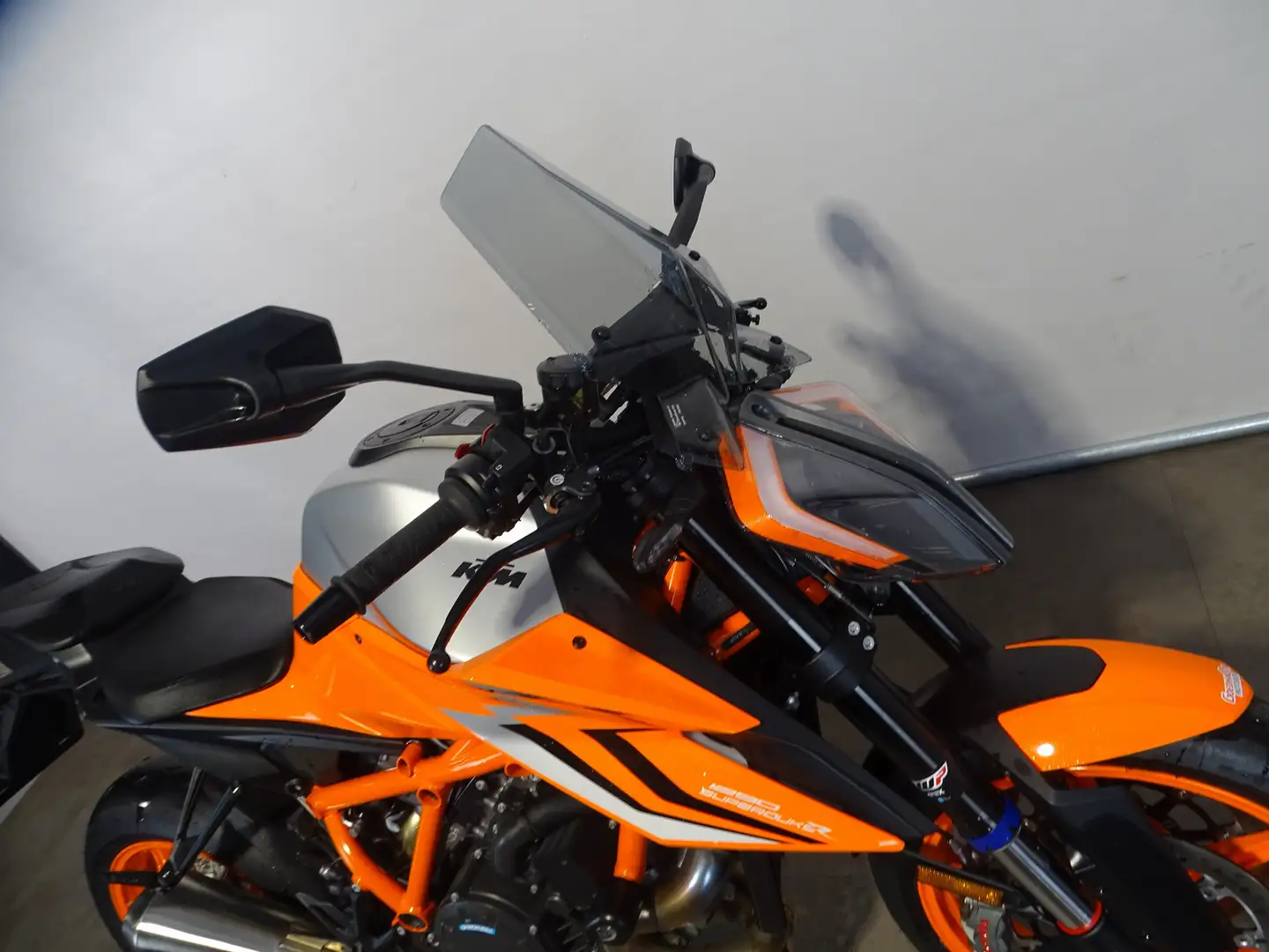 KTM 1290 Super Duke R SUPERDUKE EVO Orange - 2