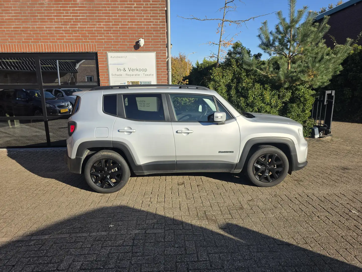 Jeep Renegade 1.0T Limited Grijs - 2