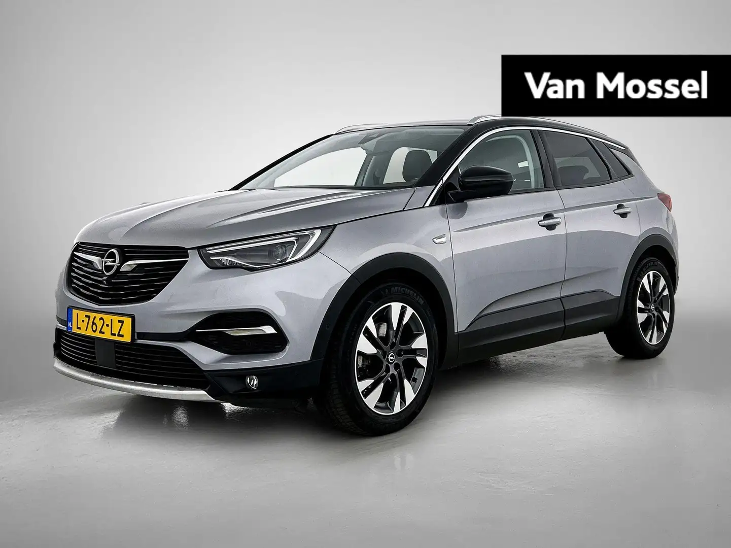 Opel Grandland X 1.2 Turbo Ultimate | Camera | Navigatie | 18" Lich Gris - 1