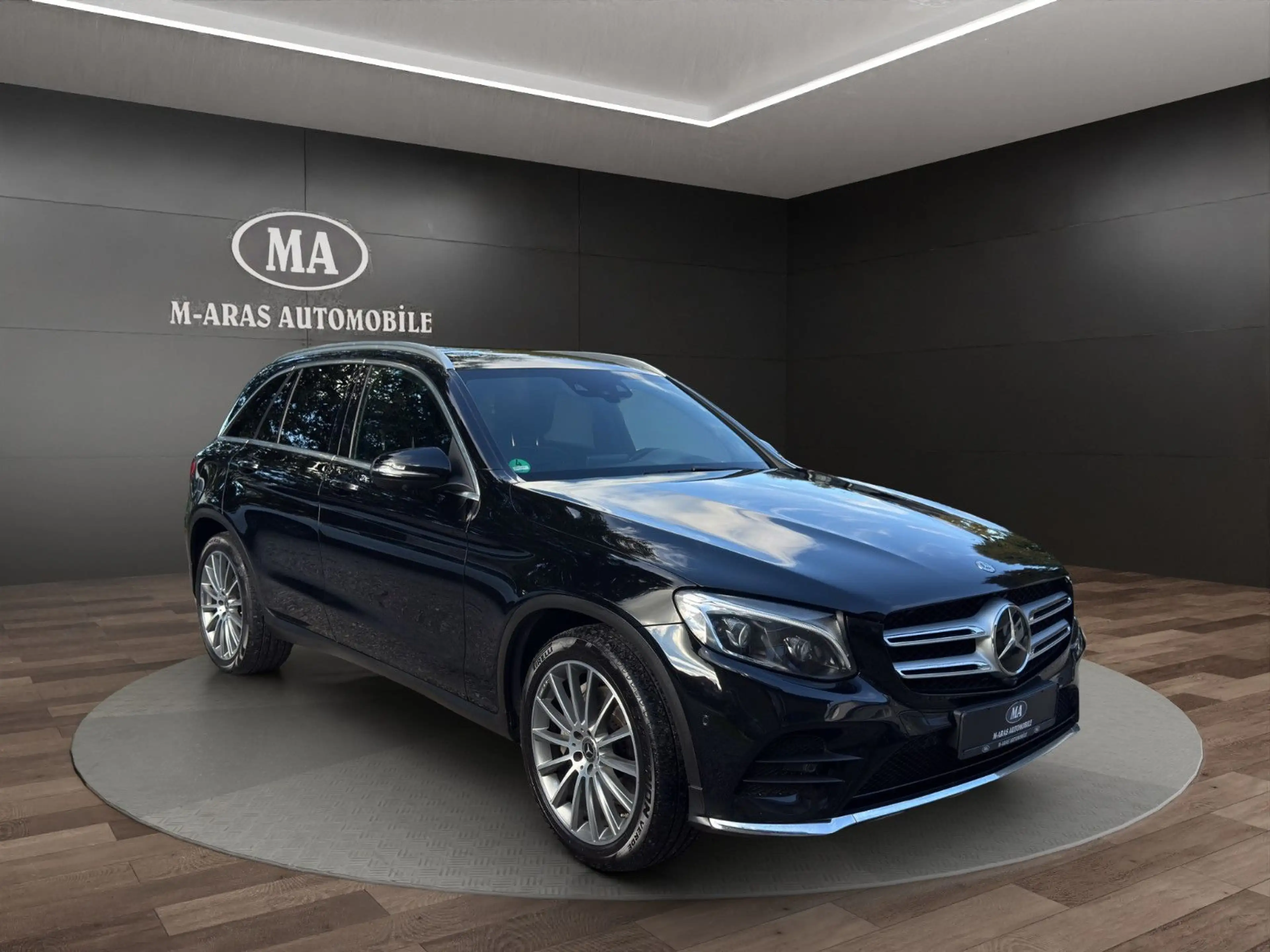 Mercedes-Benz GLC 350 d 4Matic AMG Pano Head-Up Burmester — photo 7