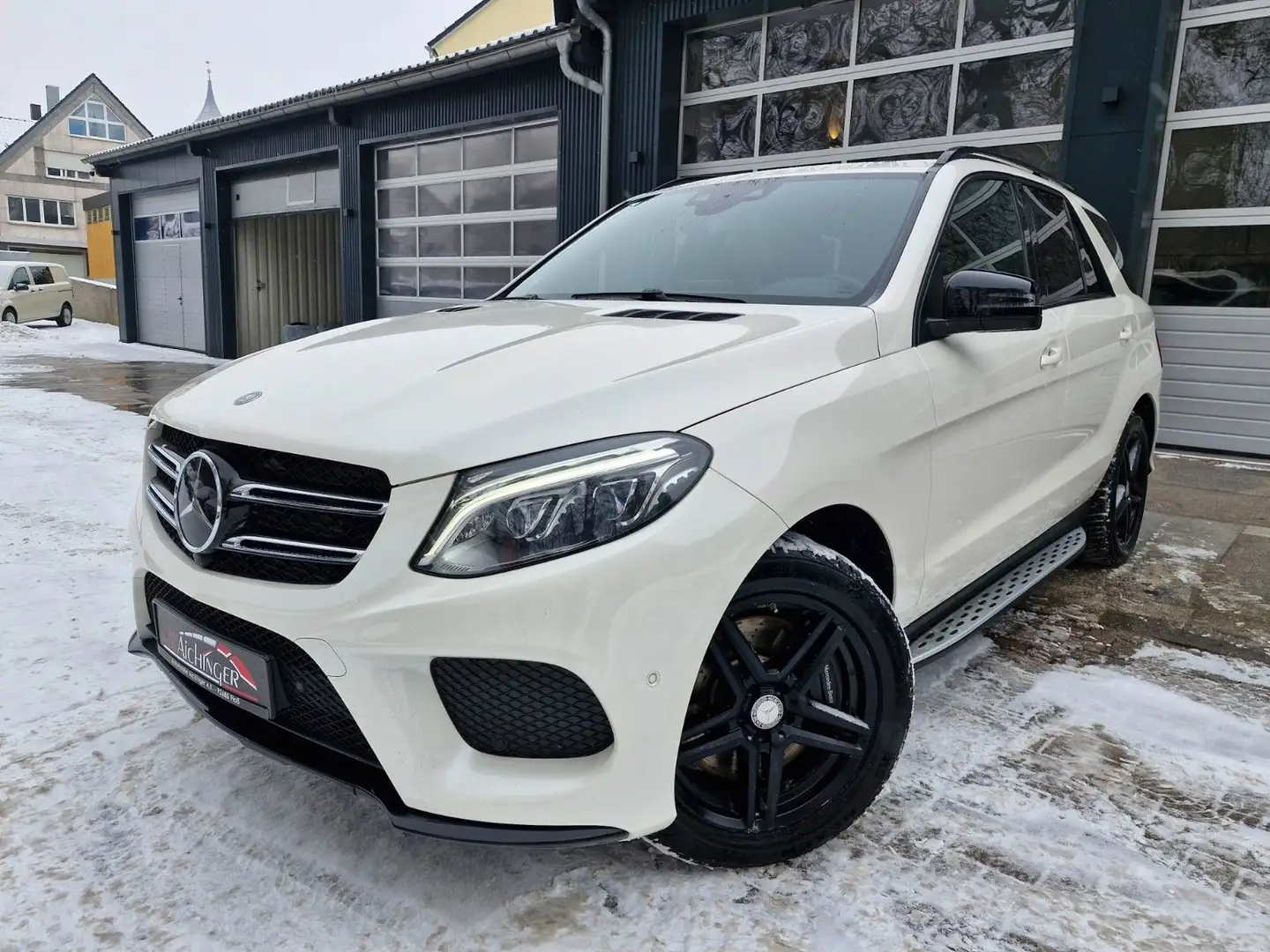 Mercedes-Benz GLE 350 d 4MATIC 1.Han LED AMG 8-Fach Night Weiß - 1