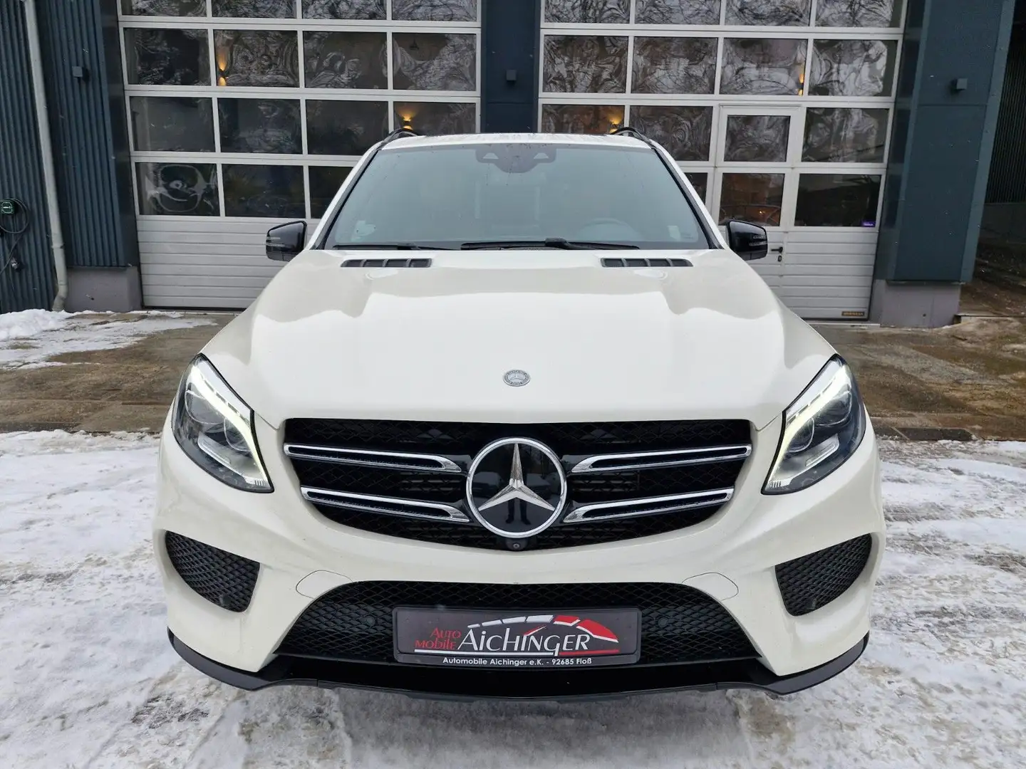 Mercedes-Benz GLE 350 d 4MATIC 1.Han LED AMG 8-Fach Night Weiß - 2