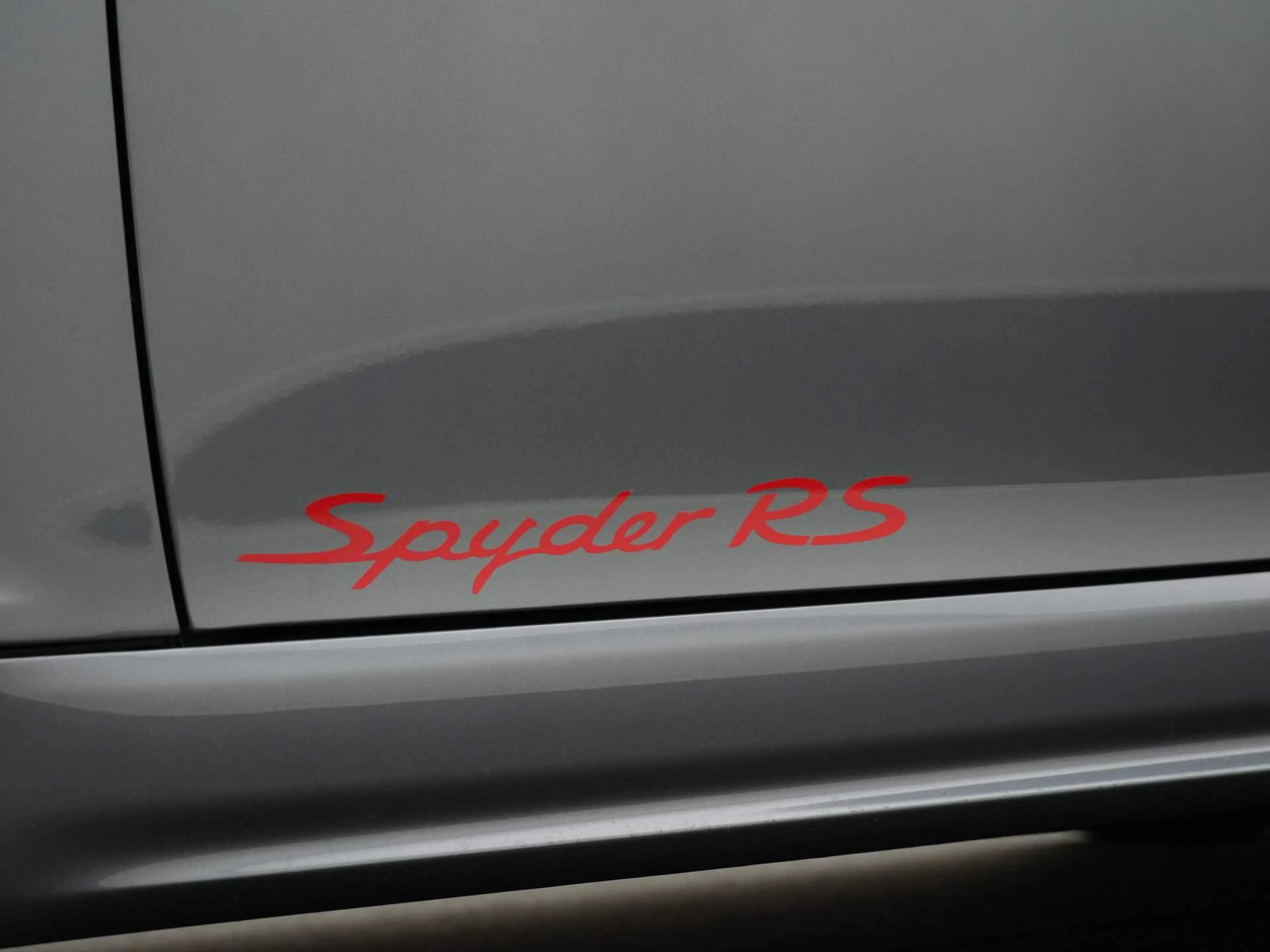 Porsche 718 Spyder RS — photo 11