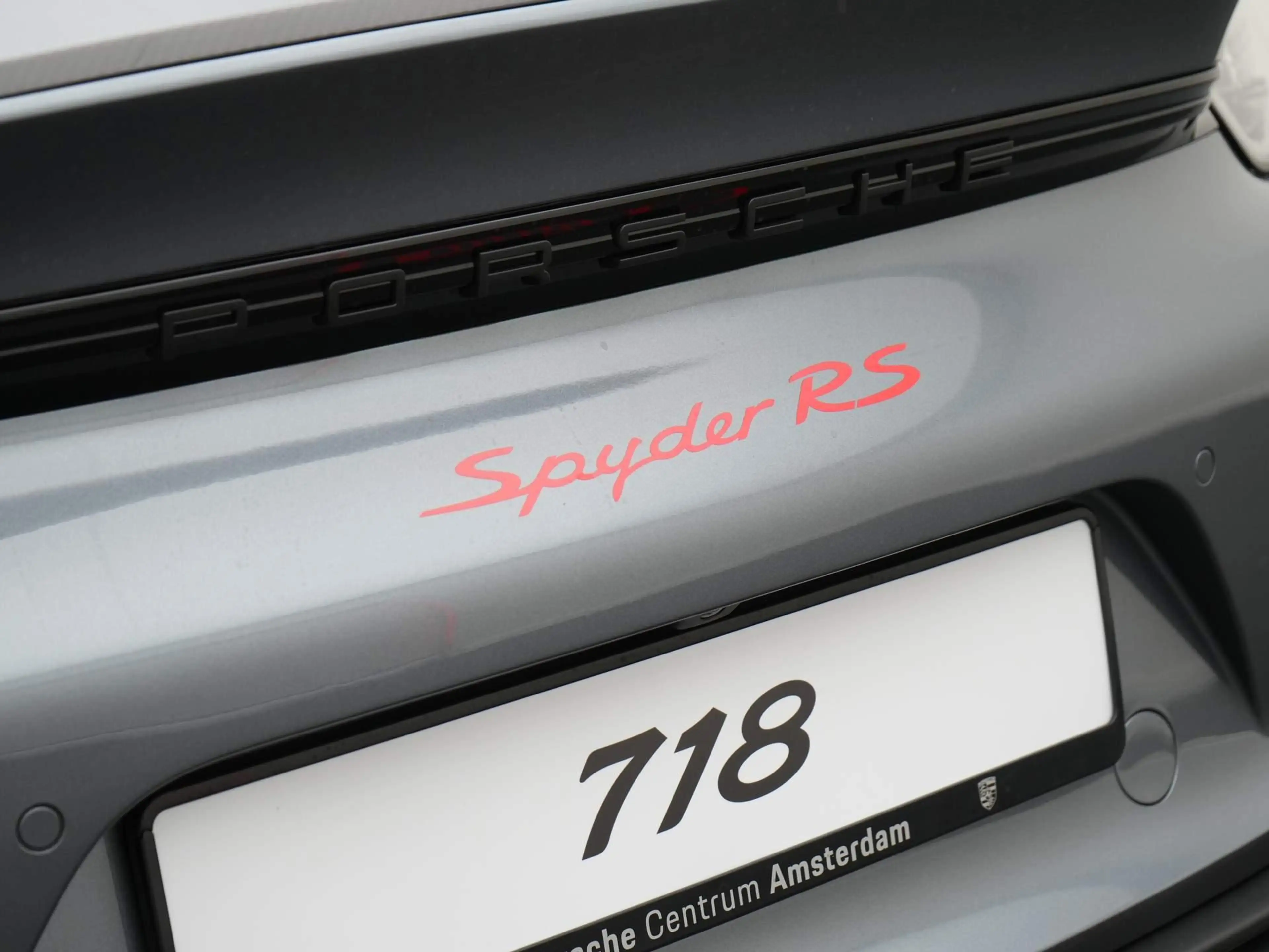Porsche 718 Spyder RS — photo 9