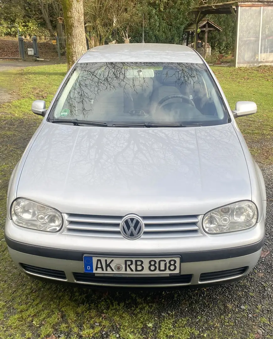 Volkswagen Golf Golf 1.6 Automatik Ezüst - 1