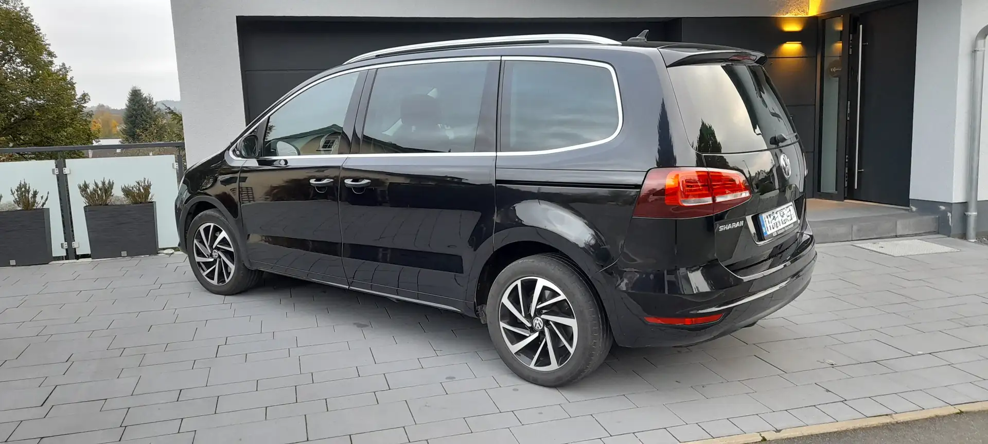 Volkswagen Sharan Sharan Diesel 2.0 TDI Join Schwarz - 2