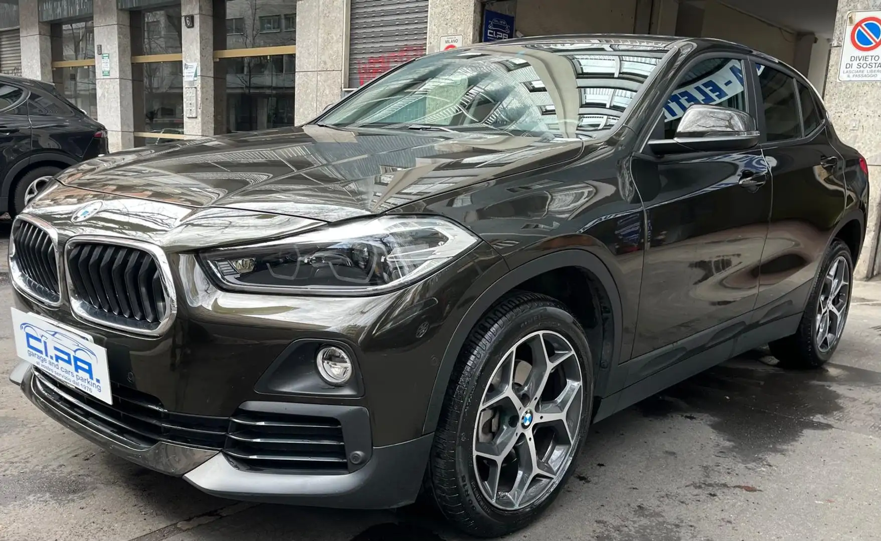 BMW X2 X2 sdrive18d auto Grigio - 1