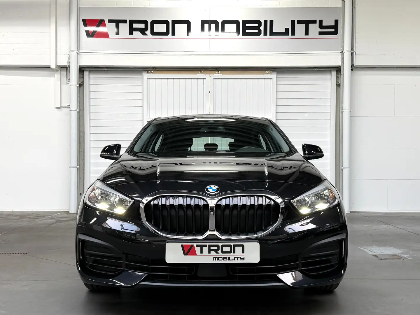 BMW 118 118i Advantage PANO*NAVI*CARPLAY*CC*PDC*AC Schwarz - 2