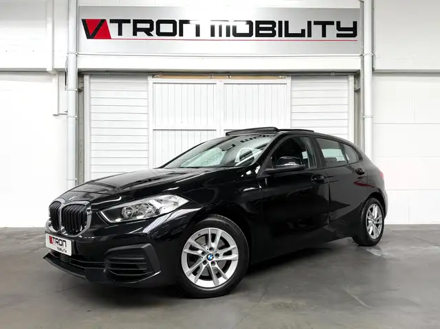 BMW 118 118i Advantage PANO*NAVI*CARPLAY*CC*PDC*AC