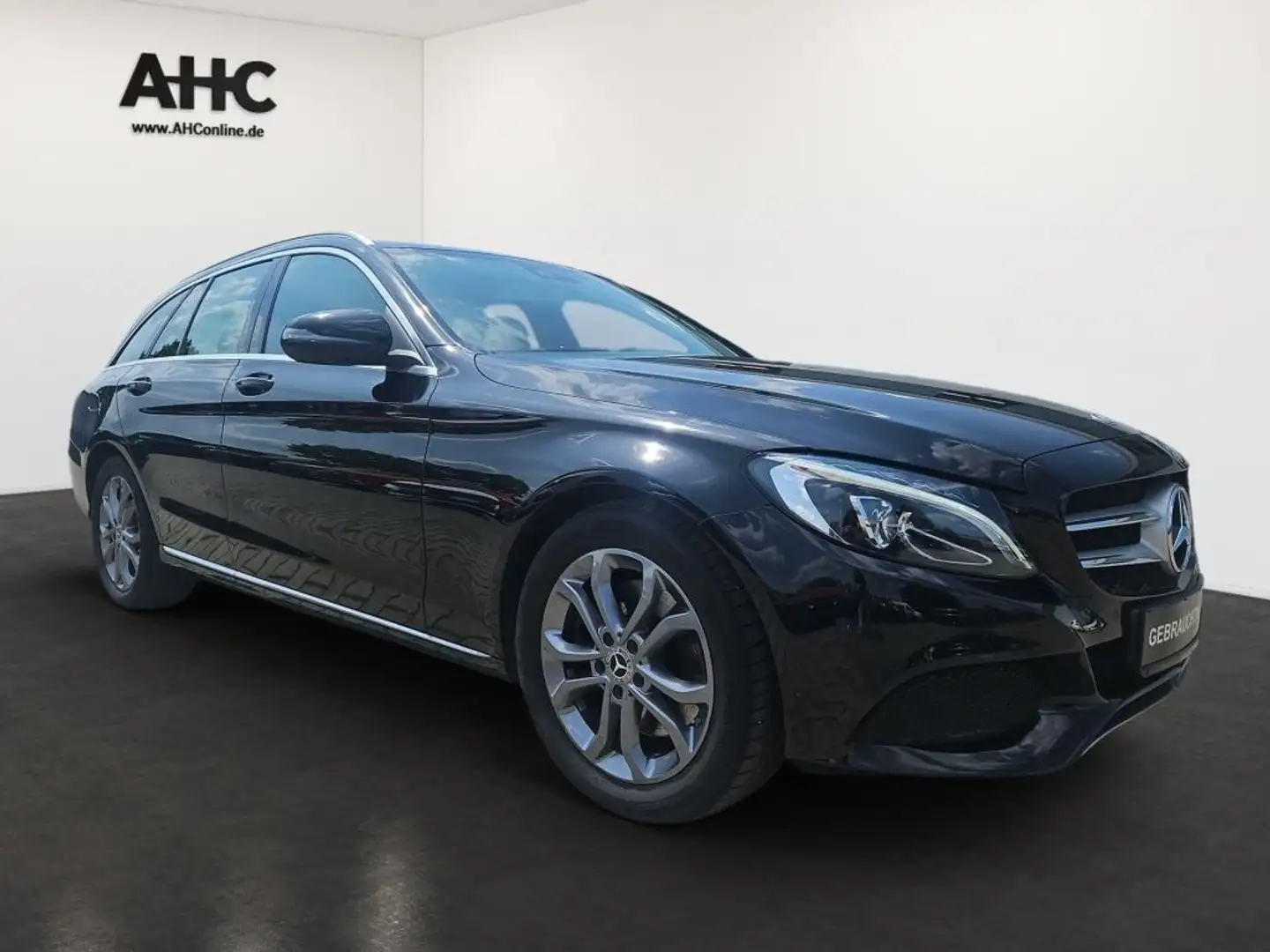 Mercedes-Benz C 300 T Avantg. AHK Totwi. Pano Navi LED SHZ KAM Schwarz - 2