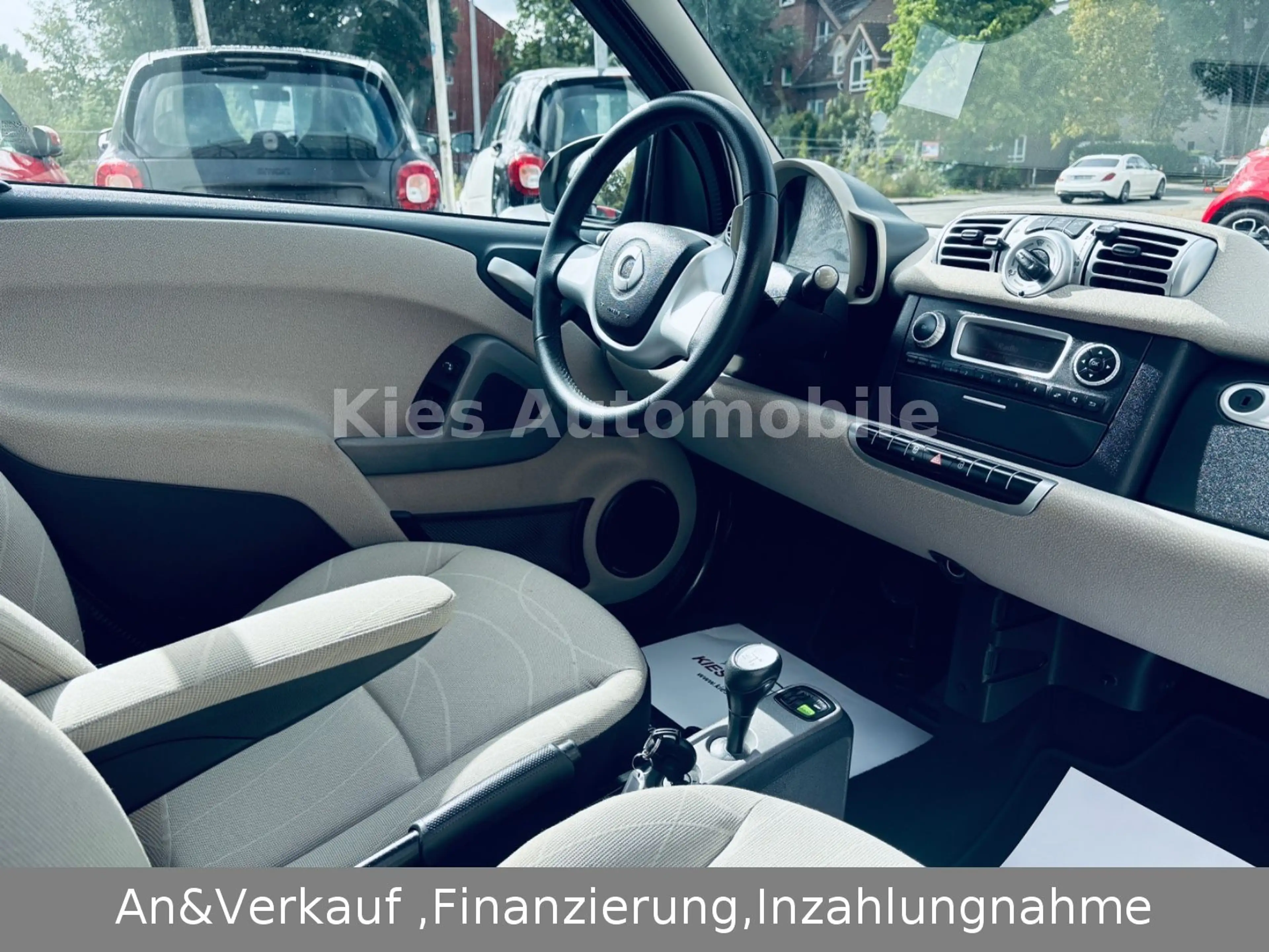 smart forTwo Passion AUTOM/SERVO/PANO/KLIMA/ALLWETTER — photo 9