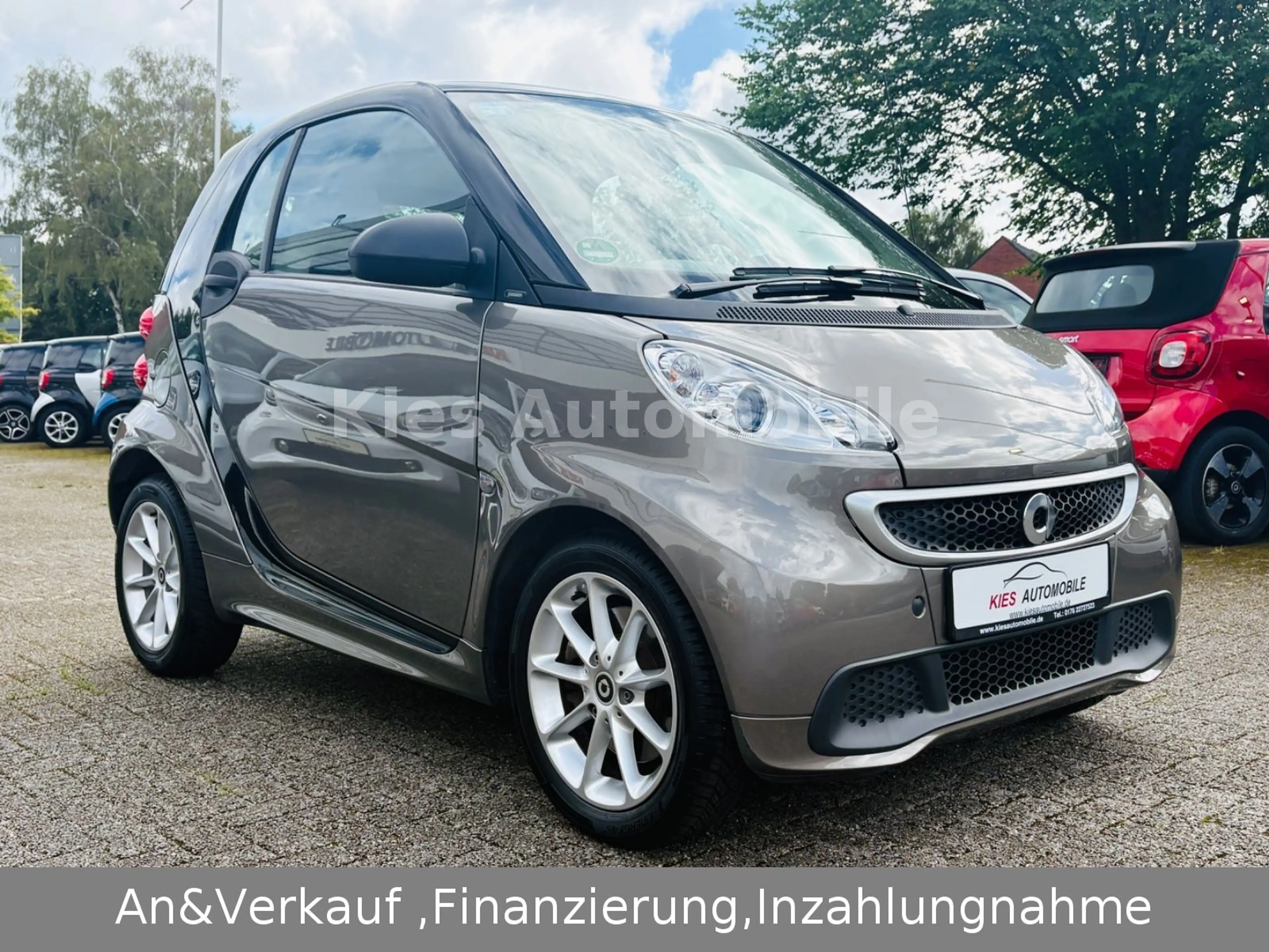smart forTwo Passion AUTOM/SERVO/PANO/KLIMA/ALLWETTER — photo 2