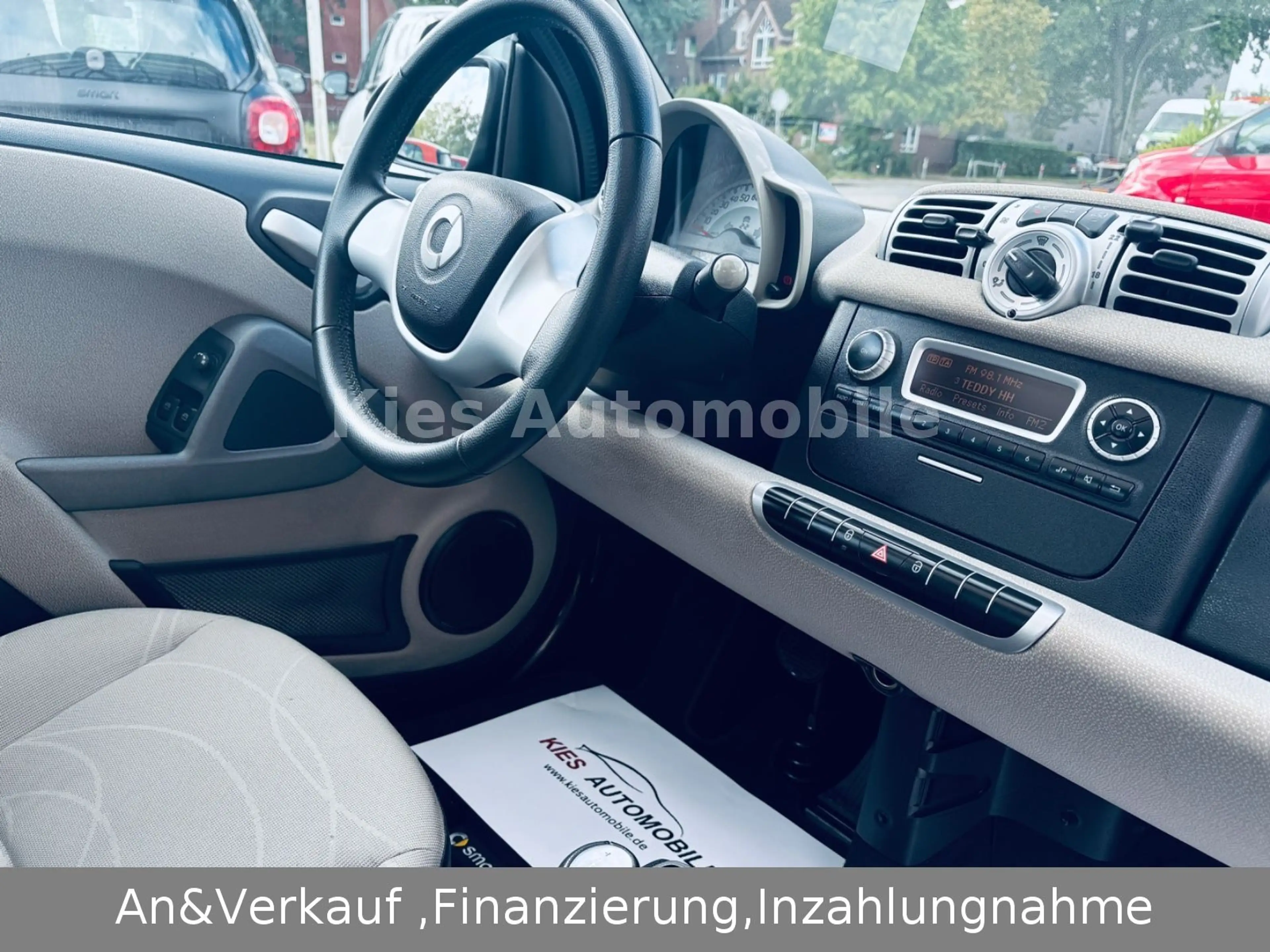 smart forTwo Passion AUTOM/SERVO/PANO/KLIMA/ALLWETTER — photo 15