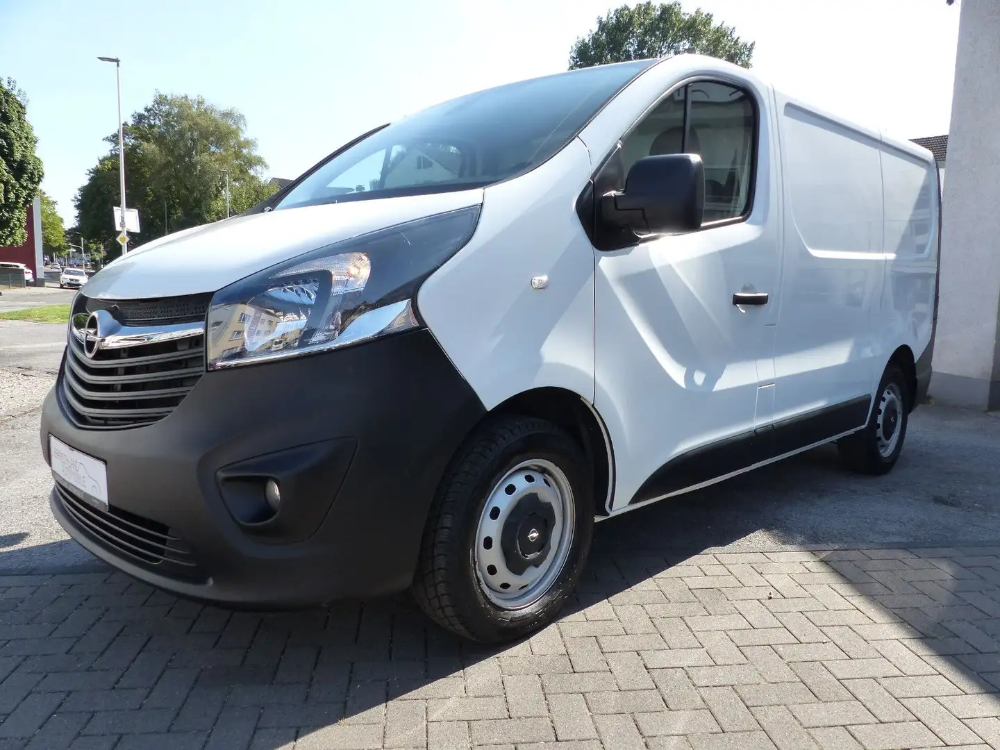 Opel Vivaro B Kasten   2,9t, Klima, Navi,Tempomat,PDC Weiß - 1