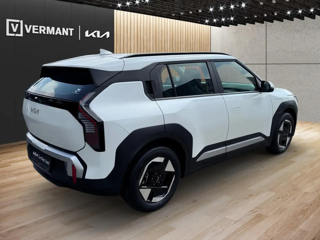 Kia EV3 81,4 kWh Business- Drive Wise ADAS Pack 3