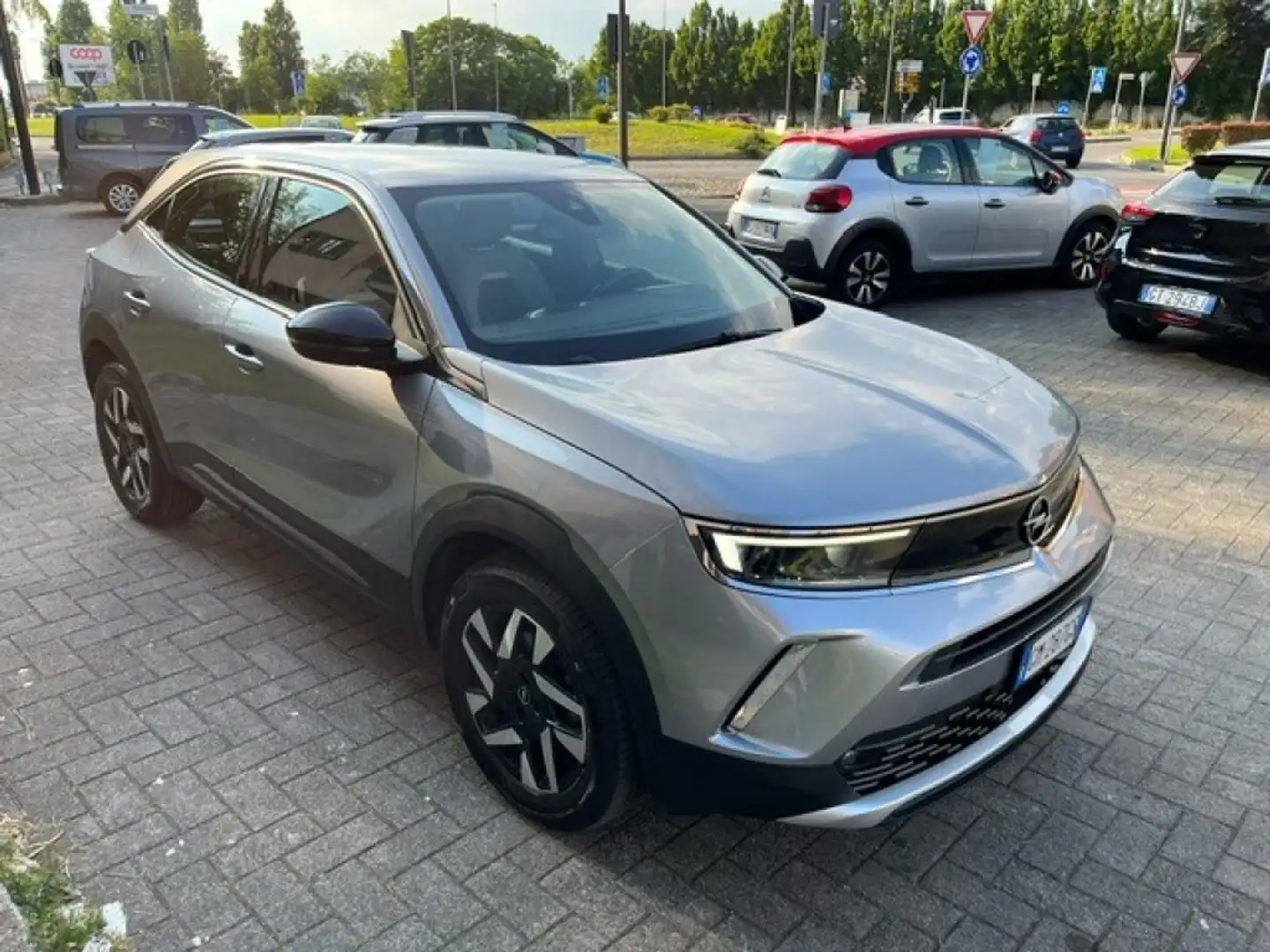 Opel Mokka 1.5 diesel Elegance PRONTA CONSEGNA Argento - 2
