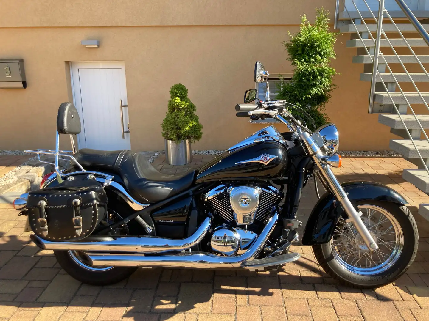 Kawasaki VN 900 EDITION EXTRAS SCHILD KOFFER SISSYBAR sehr gepfleg Black - 1