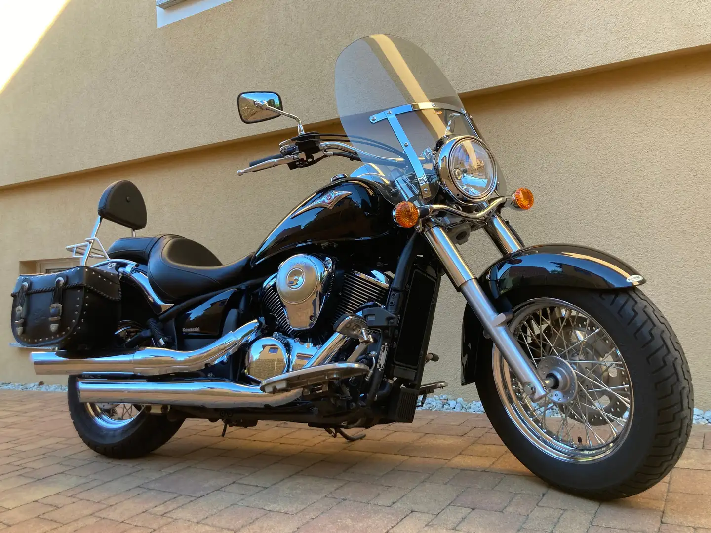 Kawasaki VN 900 EDITION EXTRAS SCHILD KOFFER SISSYBAR sehr gepfleg Black - 2