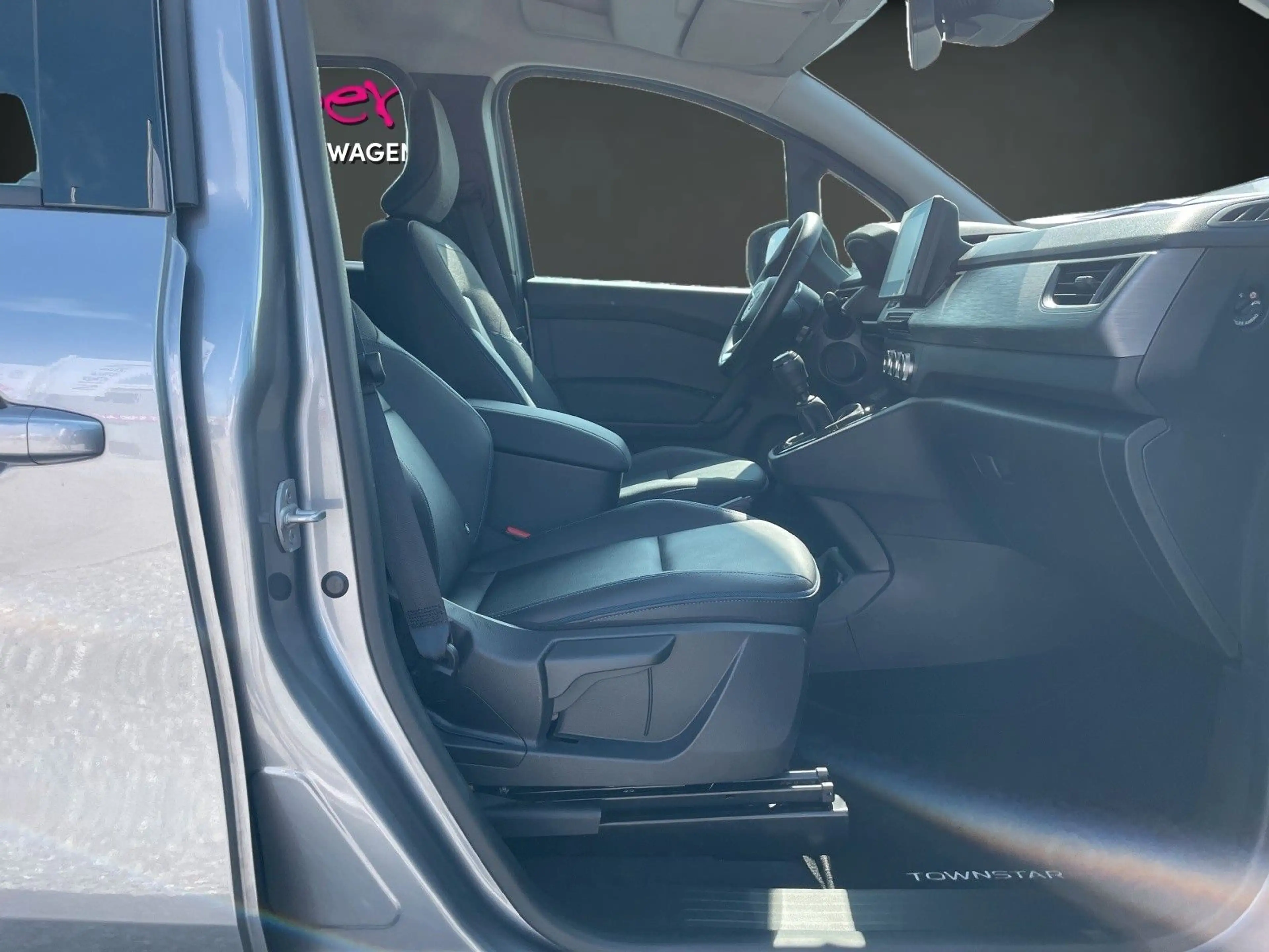 Nissan Townstar Nissan Townstar n-CONNECTA 130PS*DESIGN-PAKET* — photo 13