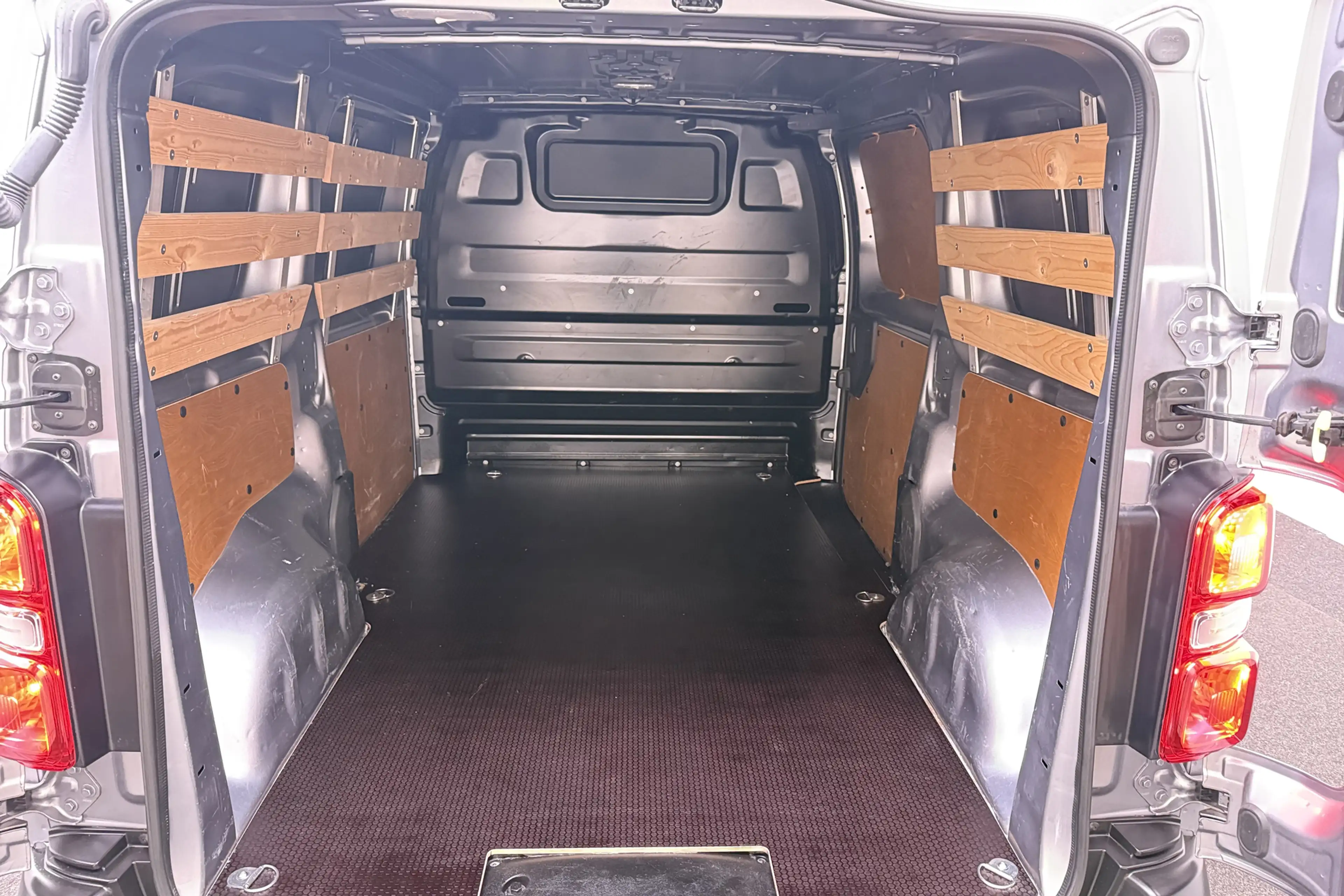 Peugeot Expert 1.5 BlueHDI 100 Standard Premium Trekhaak Houtenvl — photo 13