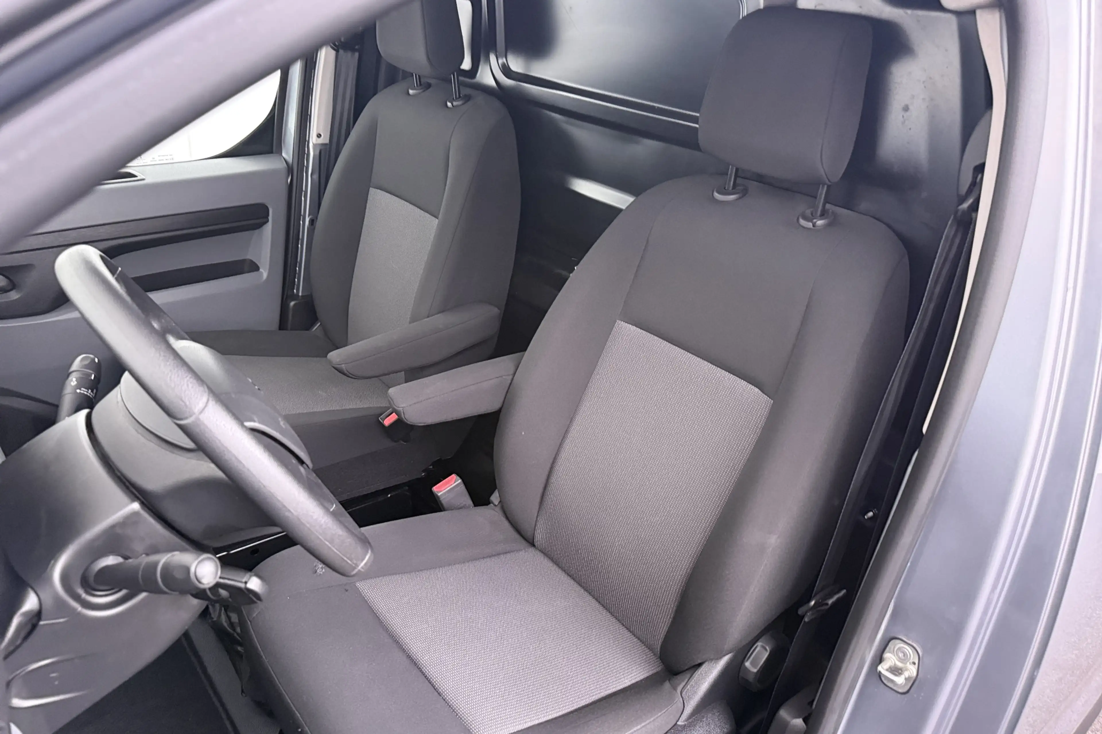 Peugeot Expert 1.5 BlueHDI 100 Standard Premium Trekhaak Houtenvl — photo 9