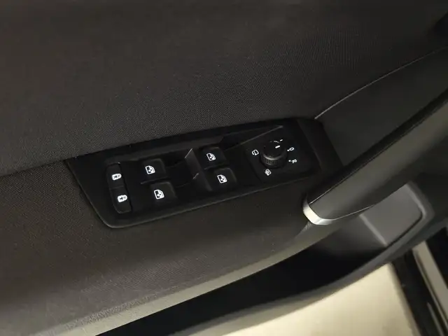 Volkswagen Touran view 15