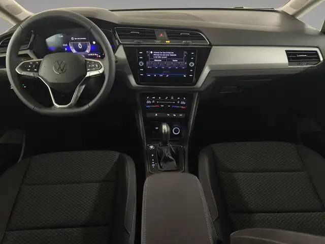 Volkswagen Touran view 10