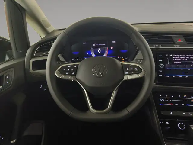 Volkswagen Touran view 12