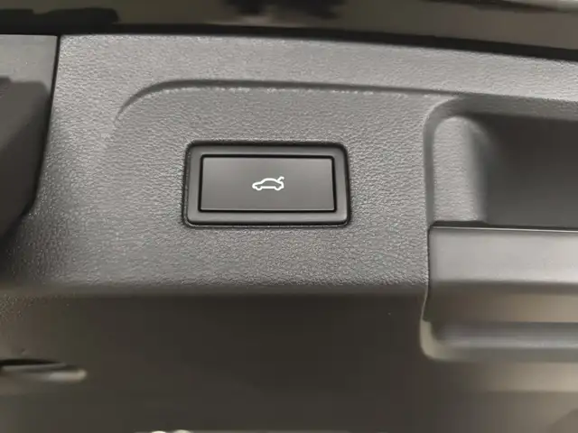 Volkswagen Touran view 18