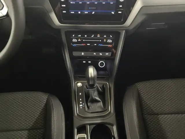 Volkswagen Touran view 11