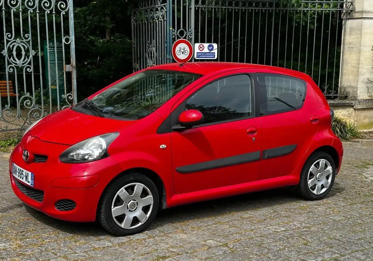 Toyota Aygo (2) 1.0 vvt-i confort 5p climatisation g