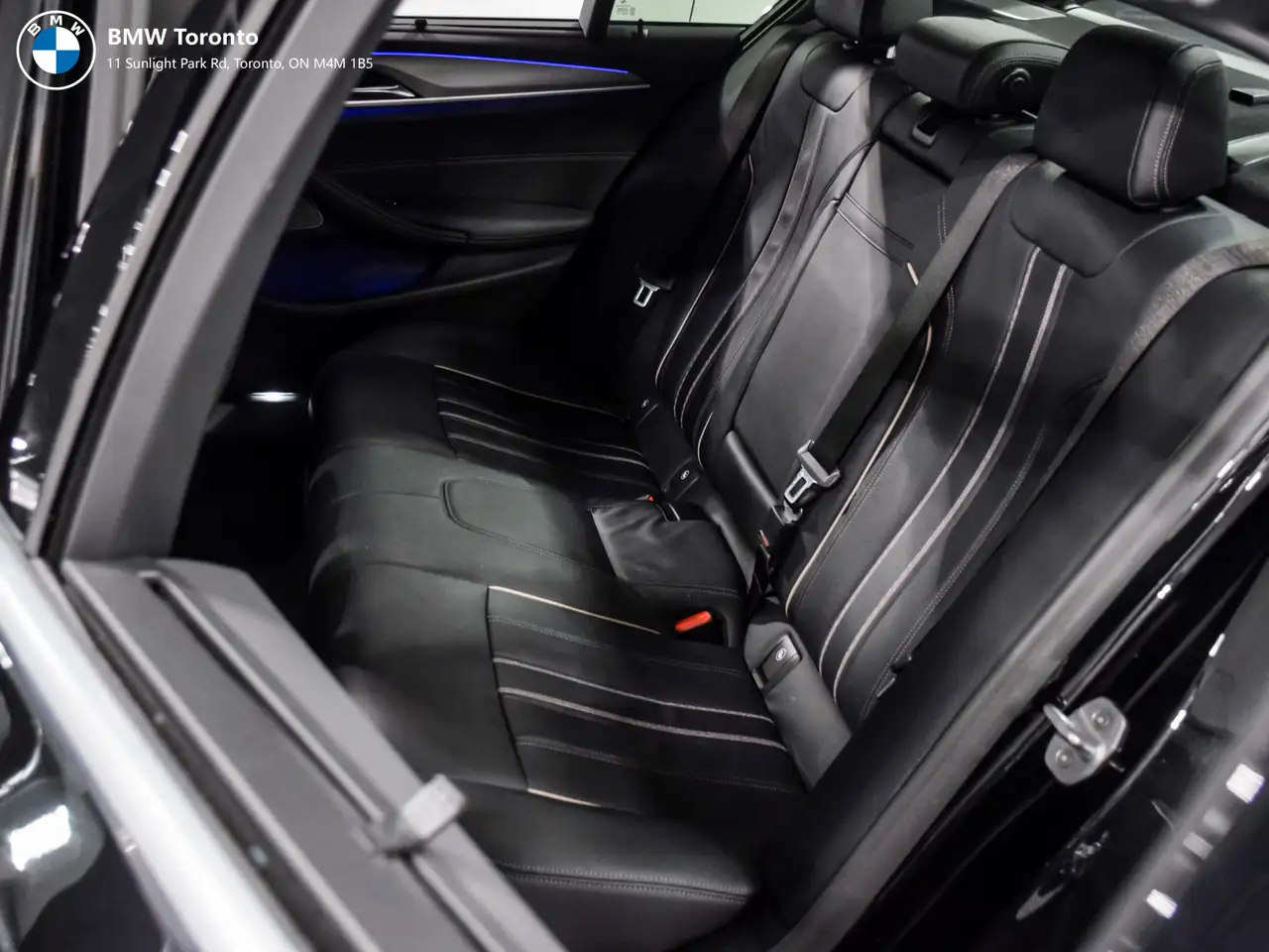 BMW 5 Series снимка BMW 5 Series