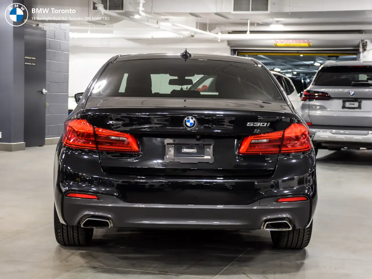 BMW 5 Series снимка BMW 5 Series
